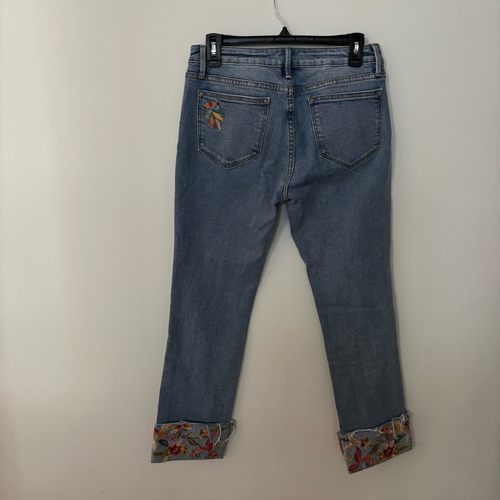 Driftwood Colette Floral Embroidered Jeans Cuffed Cropped Boho Womens Size 27 - Picture 7 of 12